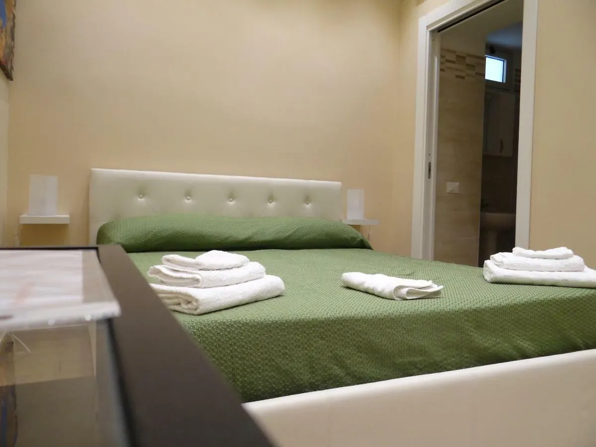 Montecarlo Palace Bed and Breakfast Palermo Bed & Breakfast