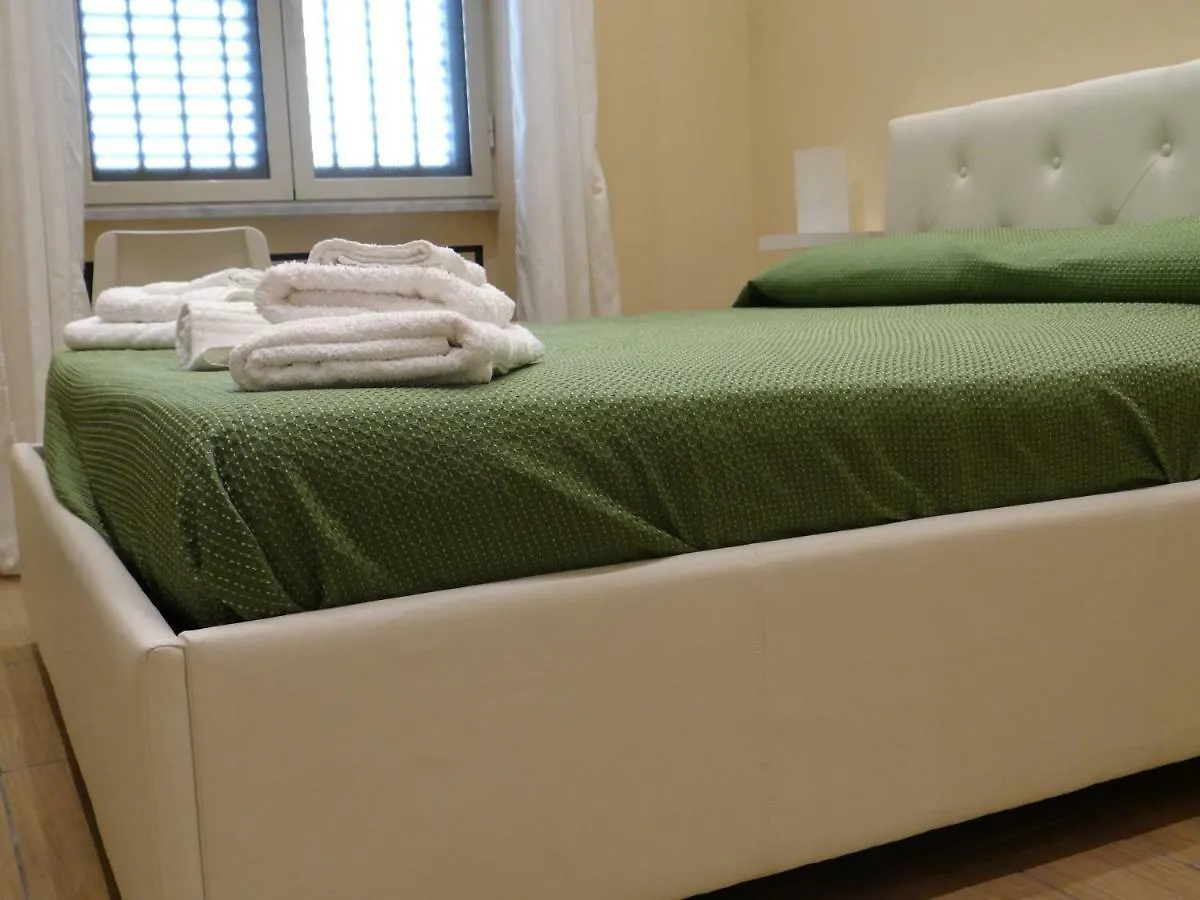 Montecarlo Palace Bed & Breakfast Palermo
